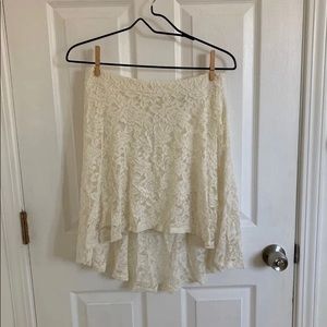 white high-low lace skirt